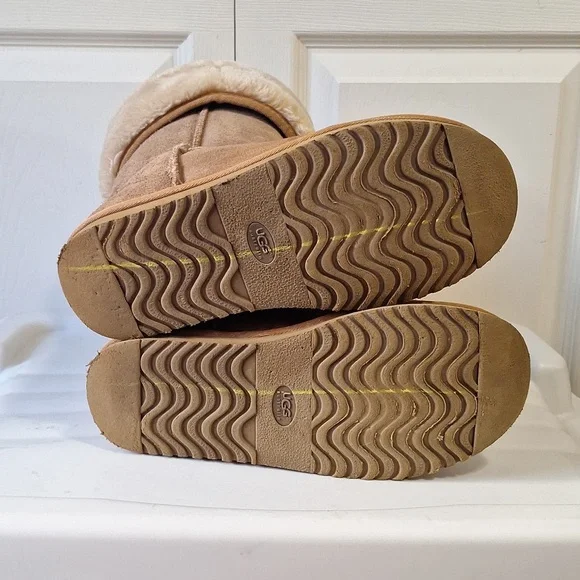 UGG Australia classic tall suede sheepskin leather faux fur boots - 9 -  tan - Picture 7 of 12